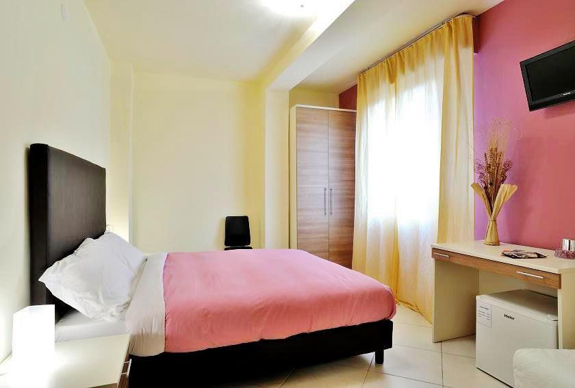 Hotel Le Nereidi Черво Екстериор снимка