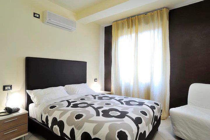 Hotel Le Nereidi Черво Екстериор снимка